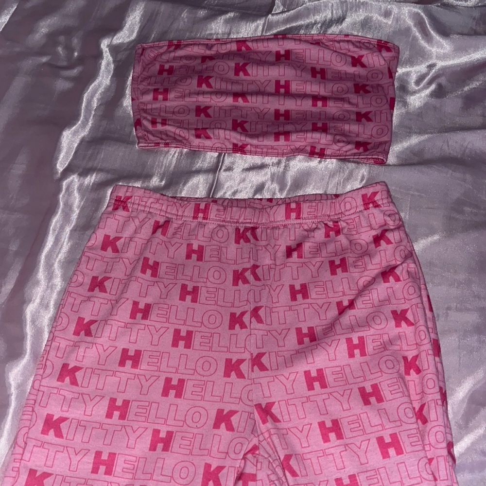 Pink hello kitty tube top set